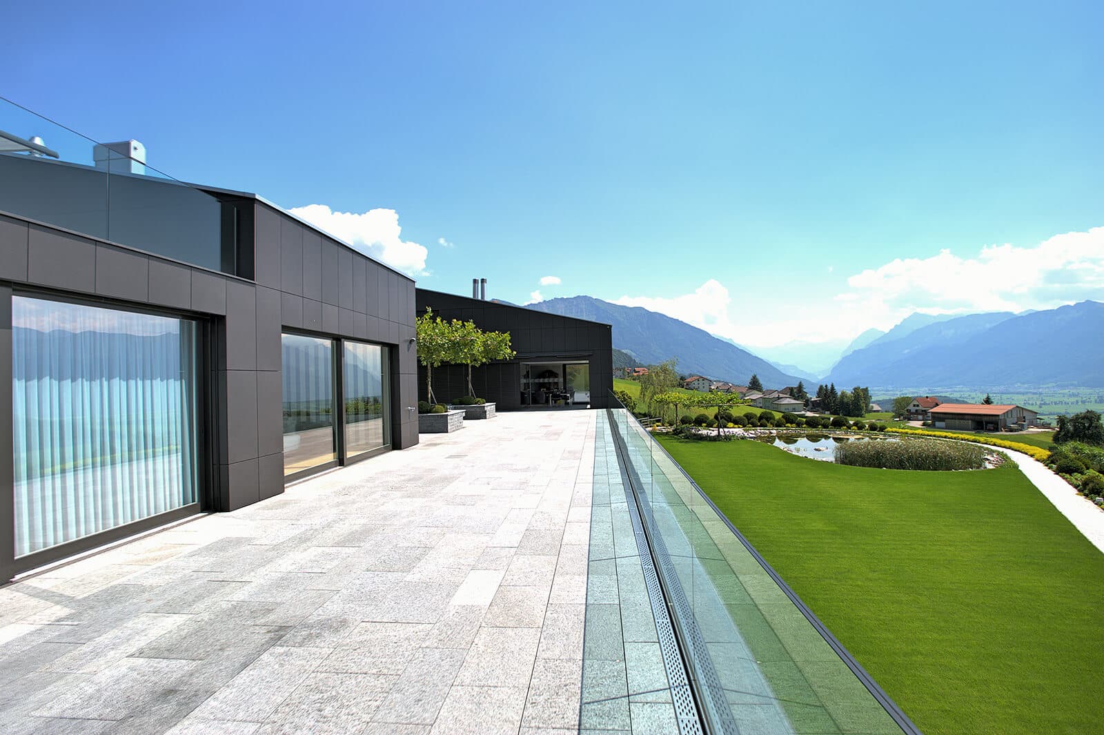 Villa Bellavista, Rieden