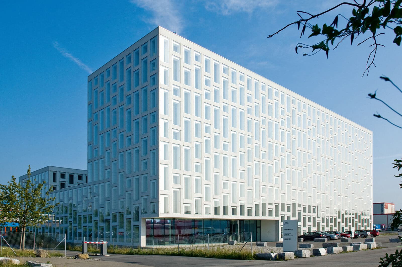 Roche Kundenzentrum, Rotkreuz